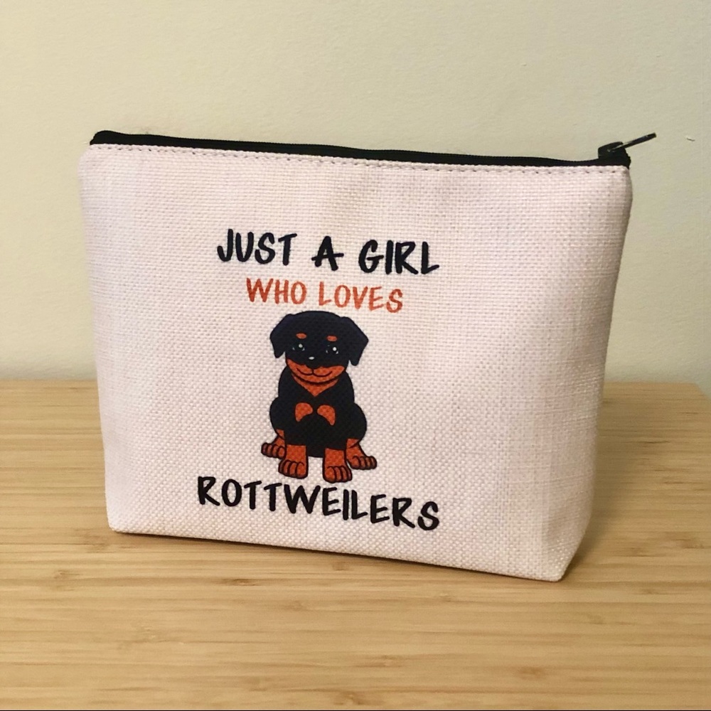 🆕 NWT Makeup/Stationery Bag Dog/Rottweiler